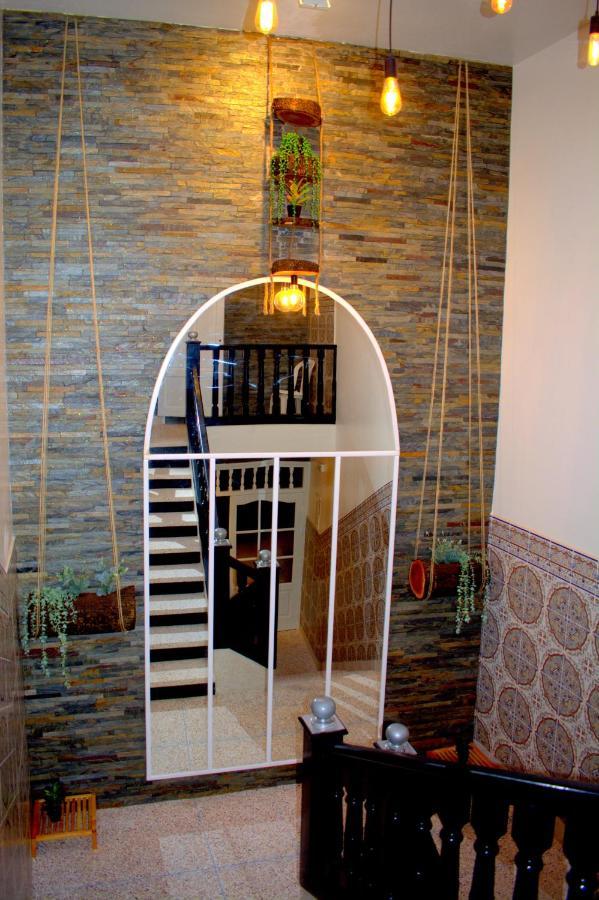 Al Hoceïma Appartement Avec Terasse Jaccuzi Barbecue Netflix Vue Sur Mer Totalement Gratuit Sans Supplement מראה חיצוני תמונה